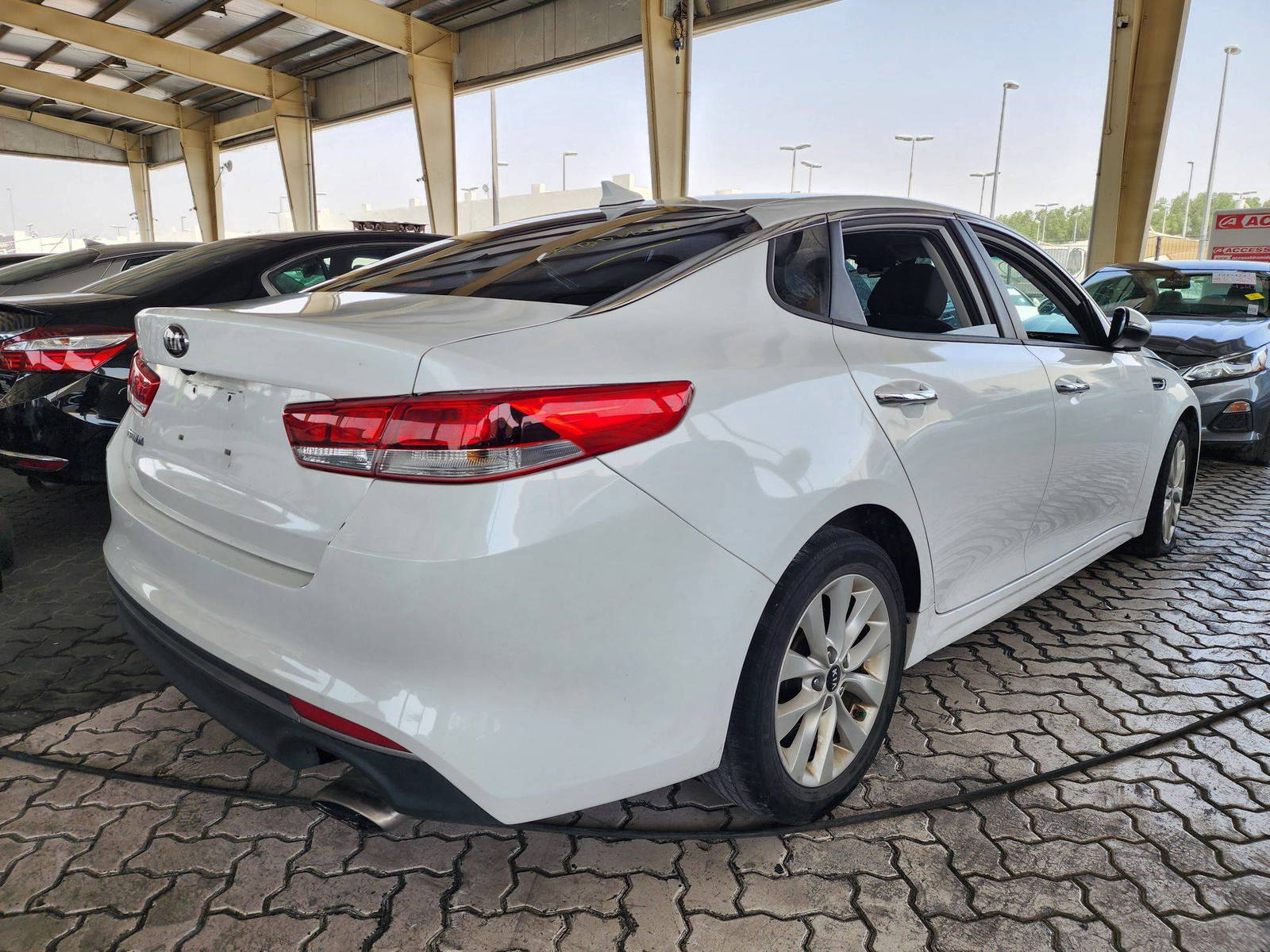 2016 KIA OPTIMA — 139115 Miles — Lot 53795954 — Souq - Marhaba Auctions Used Cars - Image 3