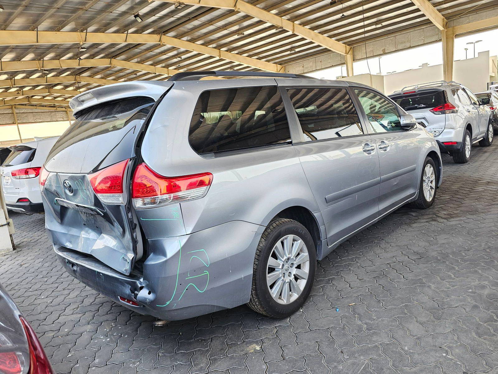 TOYOTA SIENNA 2013 - Marhaba Auction Used Cars - Image 3