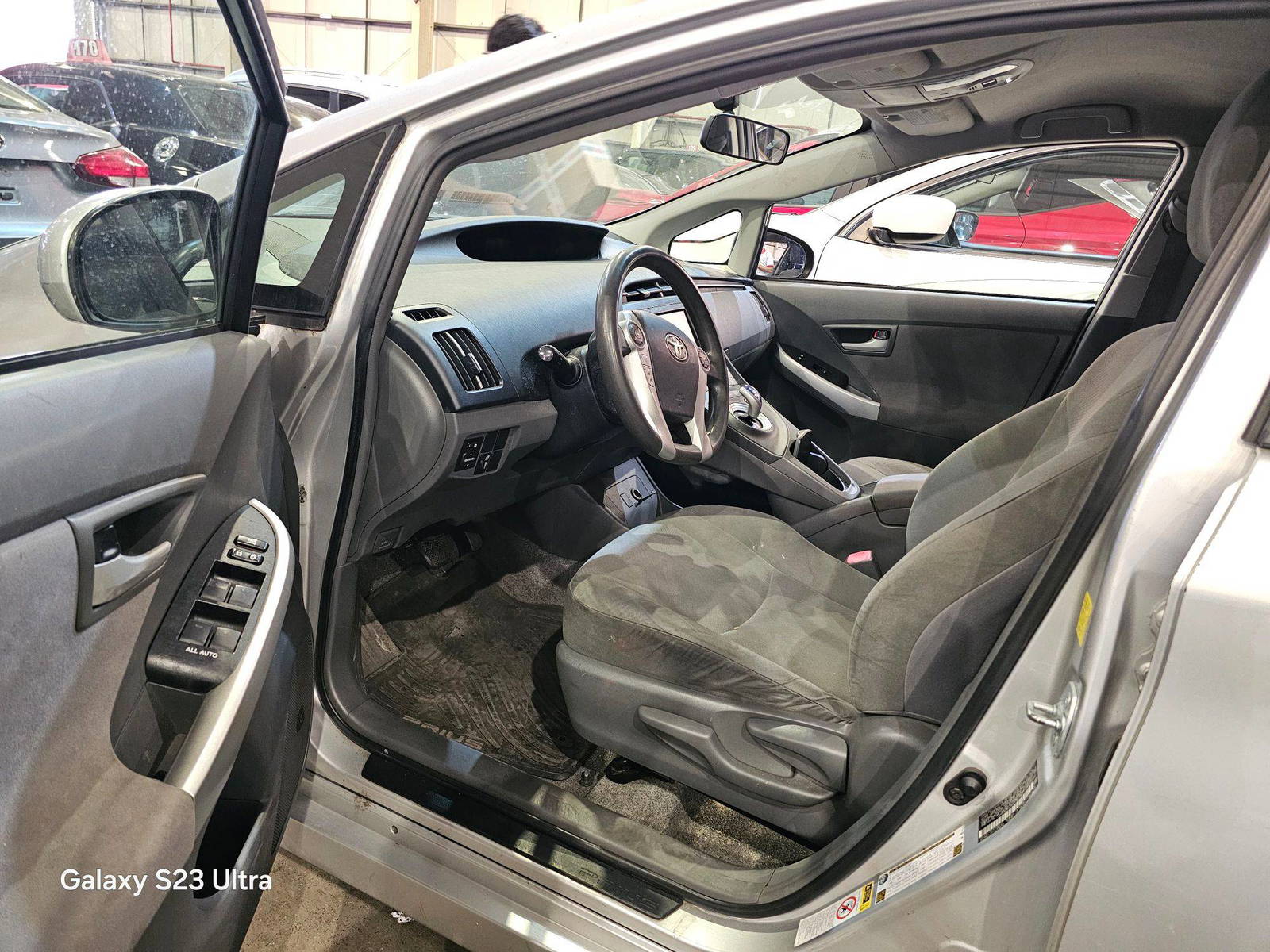 TOYOTA PRIUS 2010 - Marhaba Auction Used Cars - Image 9