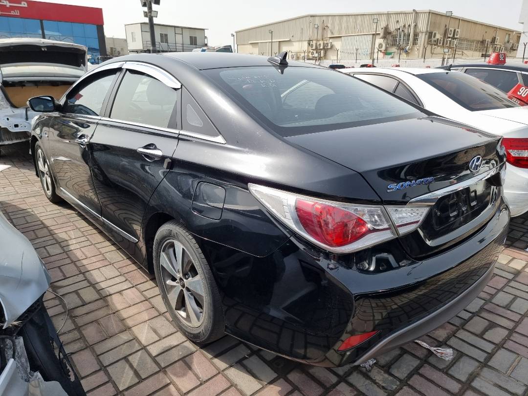 HYUNDAI SONATA 2012 - Marhaba Auction Used Cars - Image 5