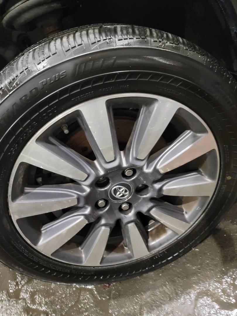 2018 TOYOTA SIENNA — 138073 Miles — Lot 6JS205740 — UMM RAMOOL - Marhaba Auctions Used Cars - Image 9