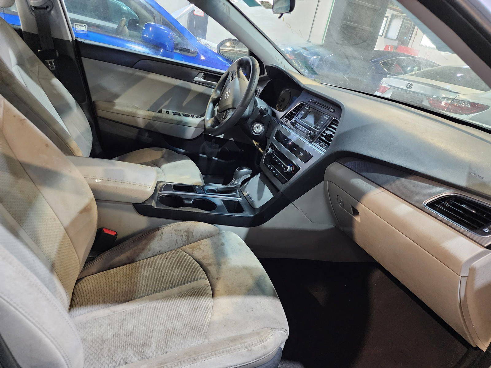 2017 HYUNDAI SONATA — 166610 Miles — Lot 26800 — Al Quoz - Marhaba Auctions Used Cars - Image 9