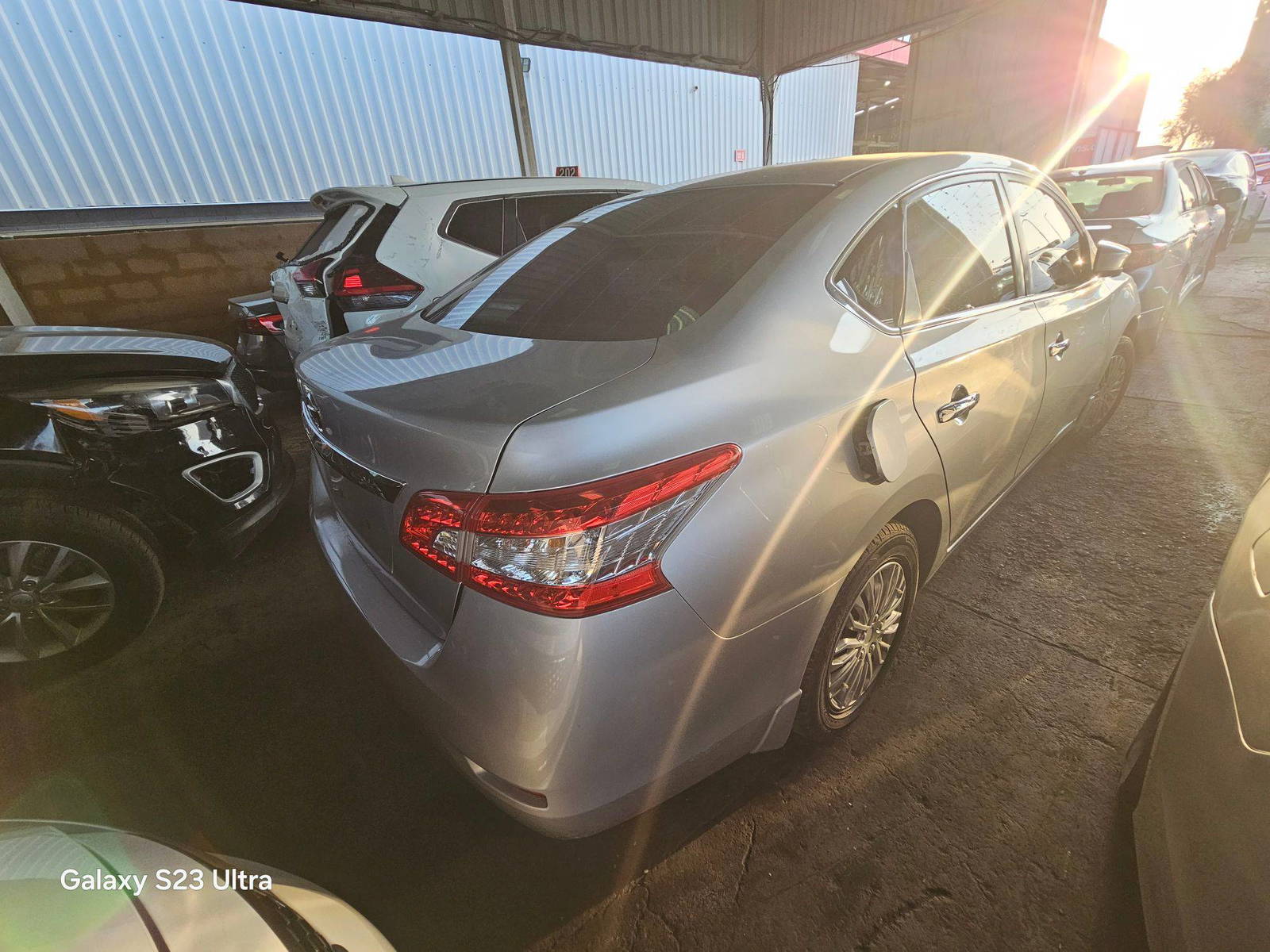 2015 NISSAN SENTRA — 180156 Miles — Lot P3FY295812 — Main - Marhaba Auctions Used Cars - Image 5