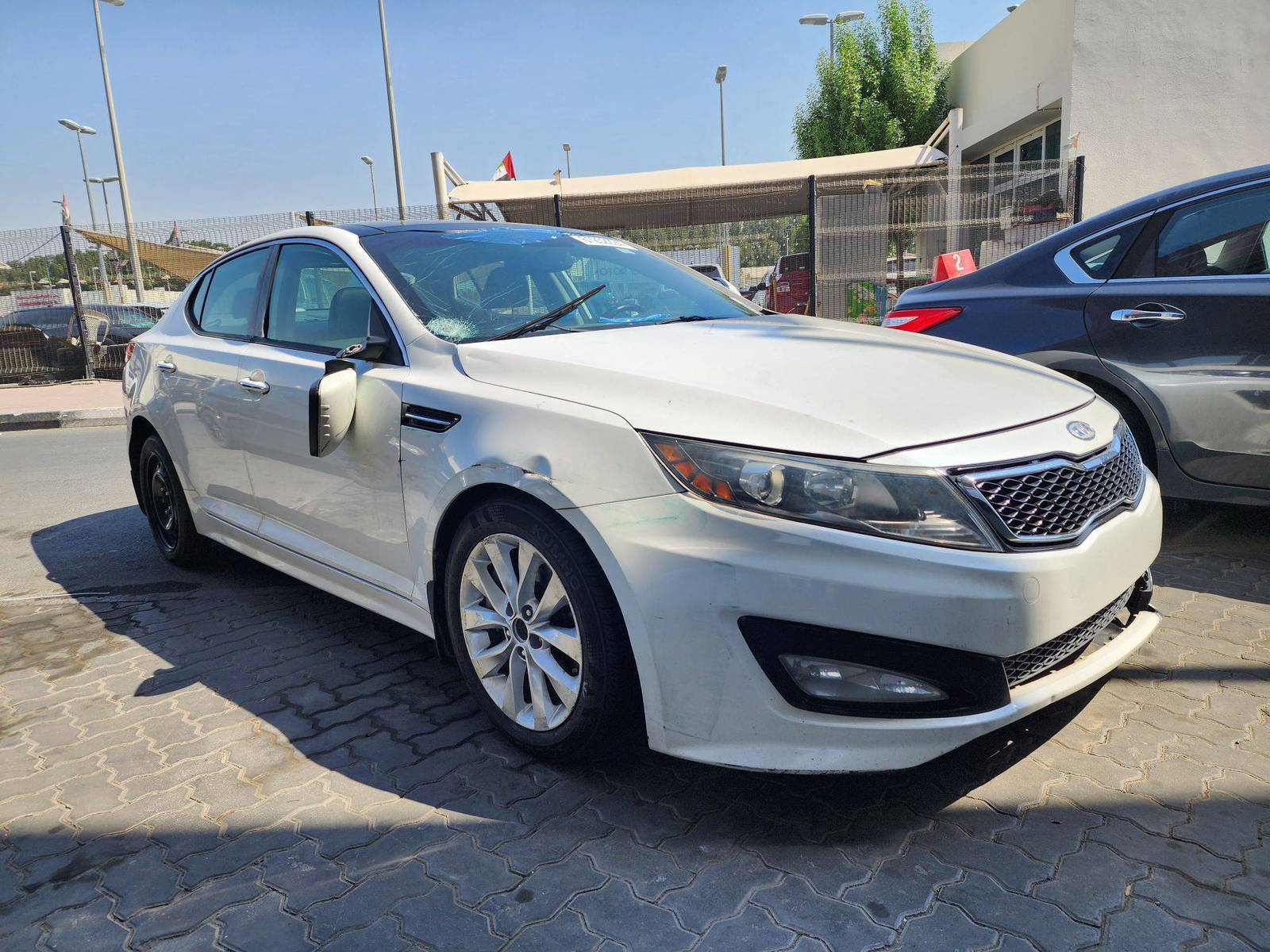 2011 KIA OPTIMA — 162720 Miles — Lot 61252224 — Souq - Marhaba Auctions Used Cars - Image 4