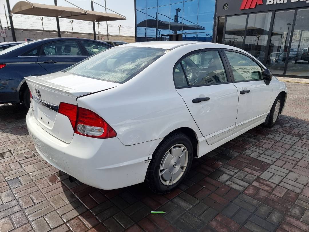 2011 HONDA CIVIC — 271604 KM — Lot 215487 — Ind. 12 - Marhaba Auctions Used Cars - Image 5