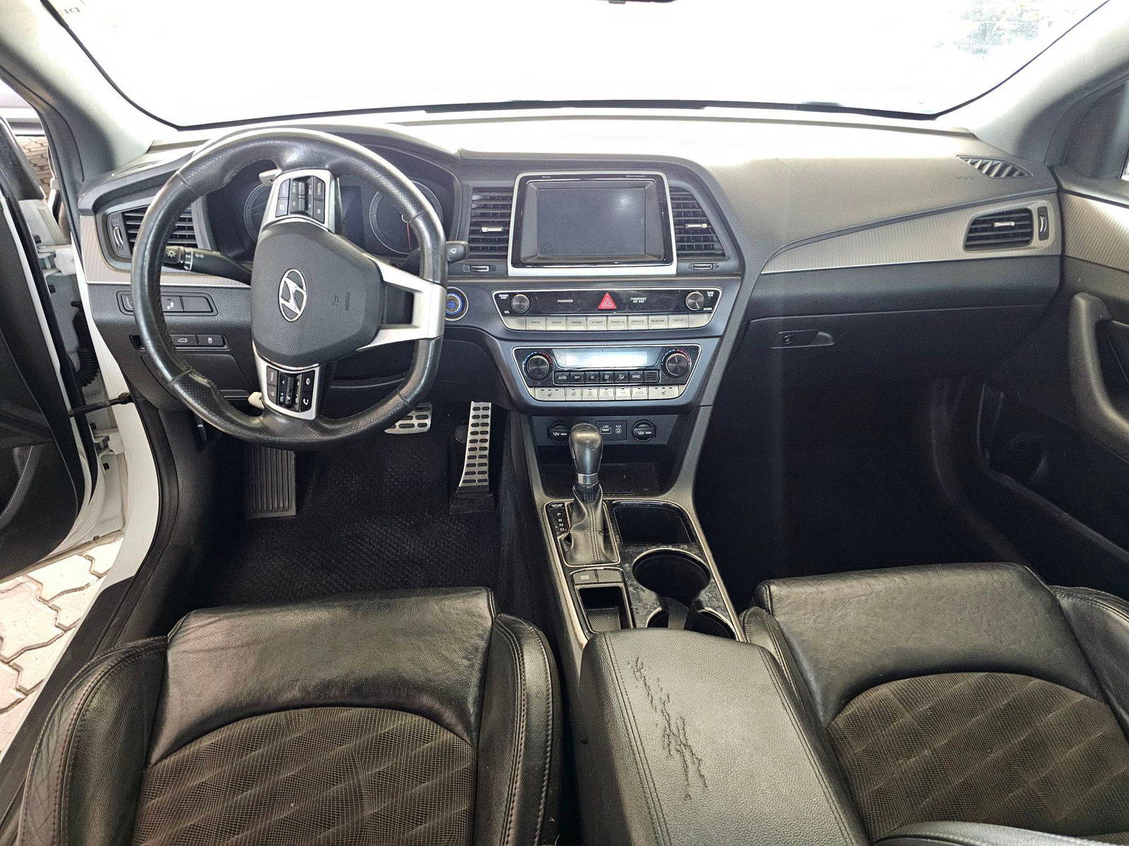 2019 HYUNDAI SONATA SPORT — 176130 Miles — Lot 42997854 — Main - Marhaba Auctions Used Cars - Image 8