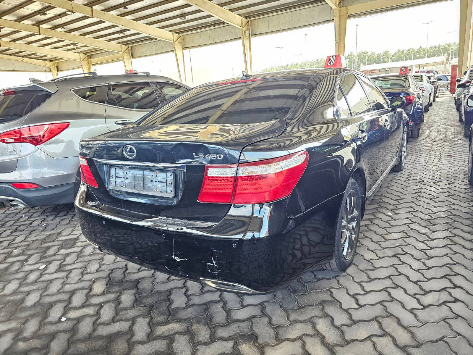 2008 LEXUS LS 460 — 141614 KM — Lot F185079551 — Souq - Marhaba Auctions Used Cars - Image 15