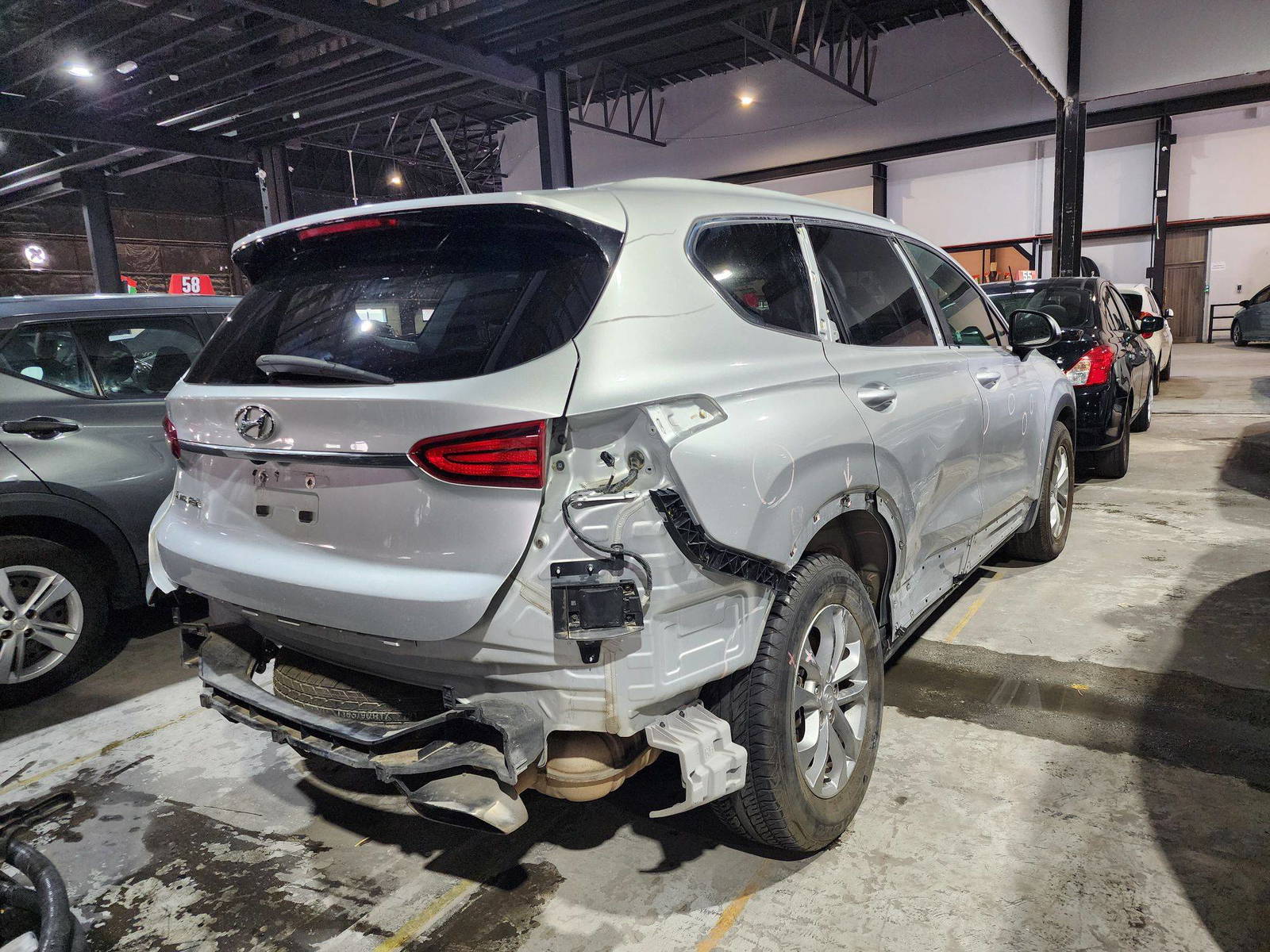 2019 HYUNDAI SANTA FE — 77832 Miles — Lot 73540194 — Al Quoz - Marhaba Auctions Used Cars - Image 5