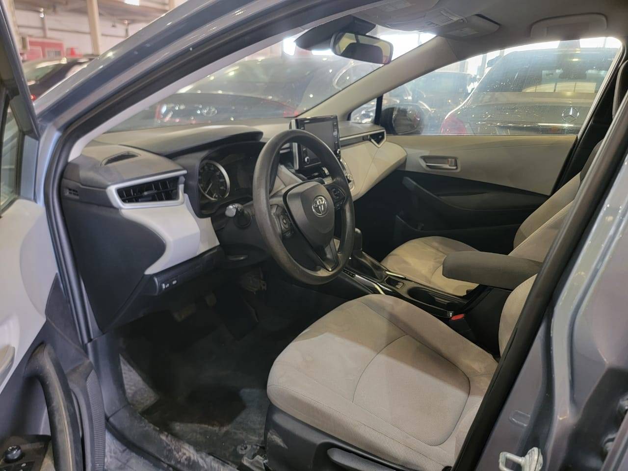 2020 TOYOTA COROLLA — 259889 KM — Lot 37022233 — Souq - Marhaba Auctions Used Cars - Image 6