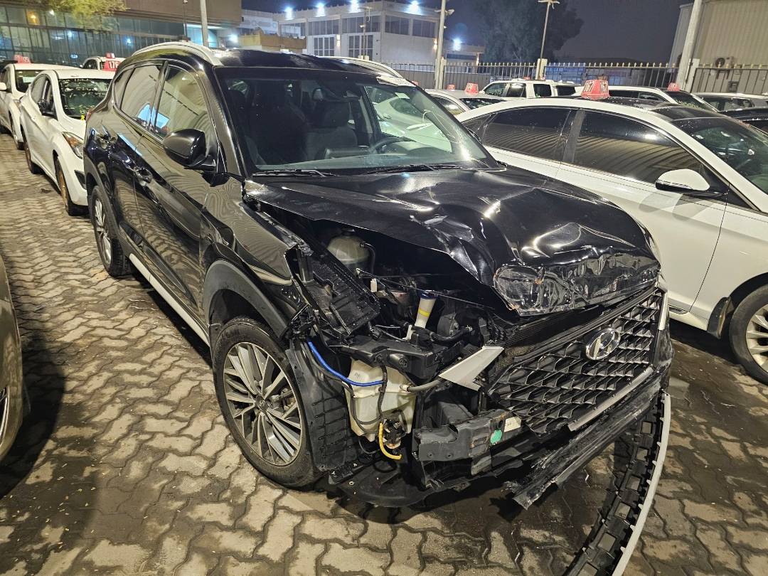 2019 HYUNDAI TUCSON — 158050 Miles — Lot 77760 — Main - Marhaba Auctions Used Cars - Image 4