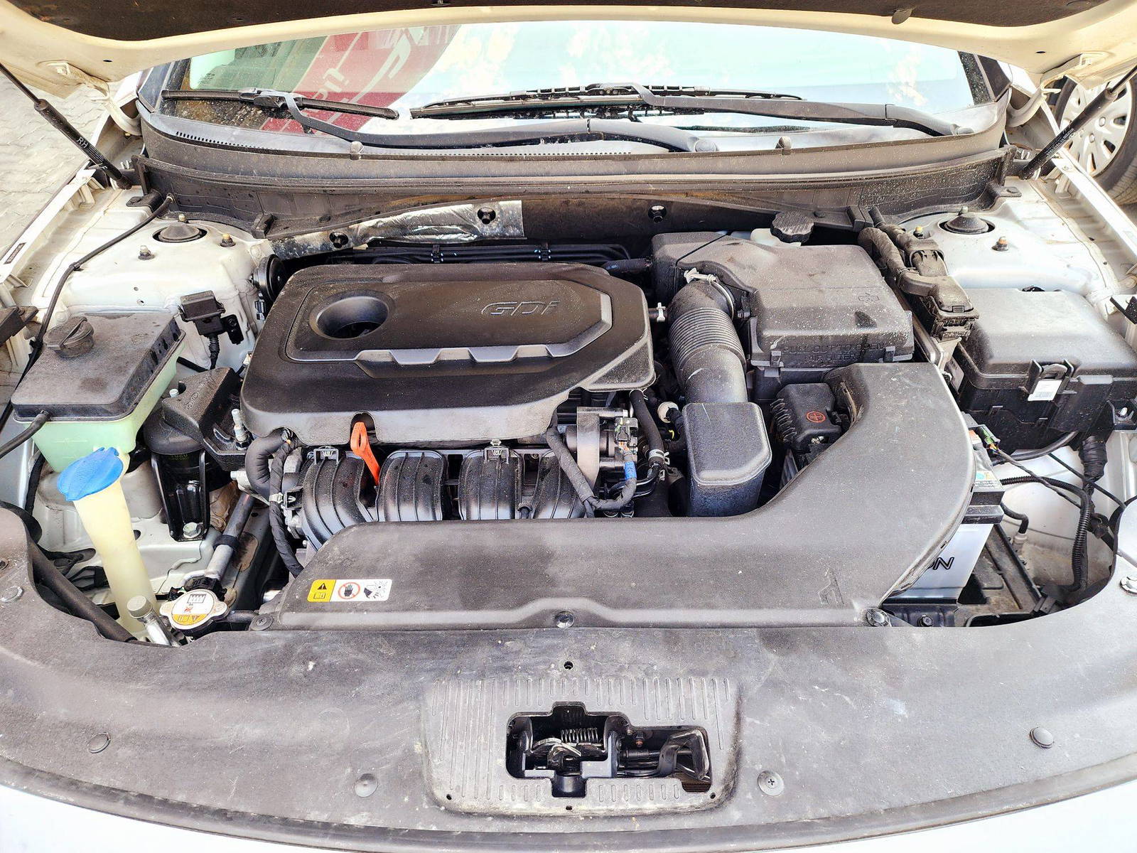 2017 HYUNDAI SONATA — 172397 Miles — Lot H532538 — Souq - Marhaba Auctions Used Cars - Image 11
