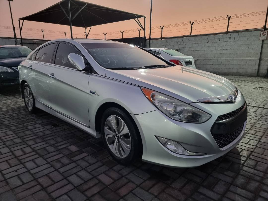 2013 HYUNDAI SONATA — 134384 Miles — Lot 215487 — Ind. 12 - Marhaba Auctions Used Cars - Image 3