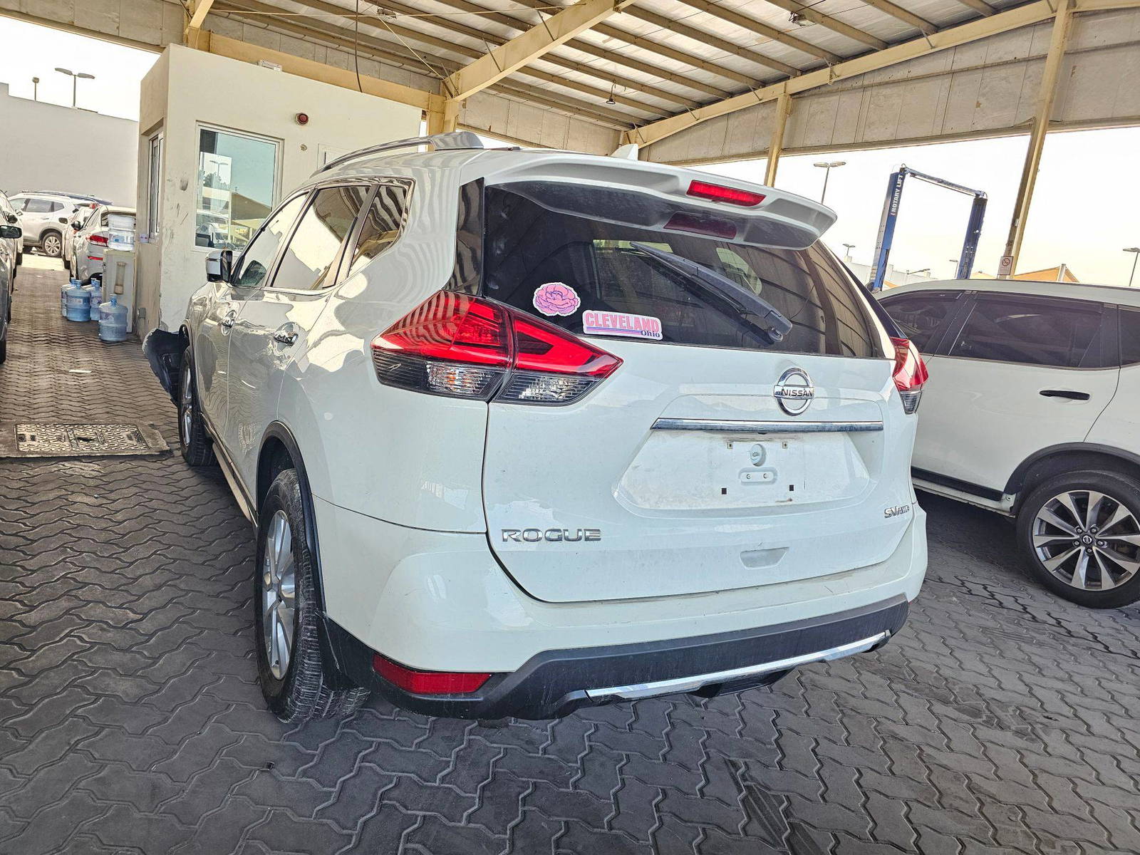 NISSAN ROGUE 2017 - Marhaba Auction Used Cars - Image 4