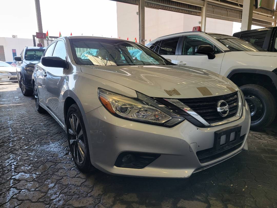 2017 NISSAN ALTIMA — 113023 Miles — Lot HC272922 — Main - Marhaba Auctions Used Cars - Image 4