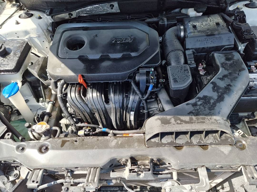 2019 HYUNDAI SONATA — 88689 Miles — Lot 215478 — Ind. 12 - Marhaba Auctions Used Cars - Image 11