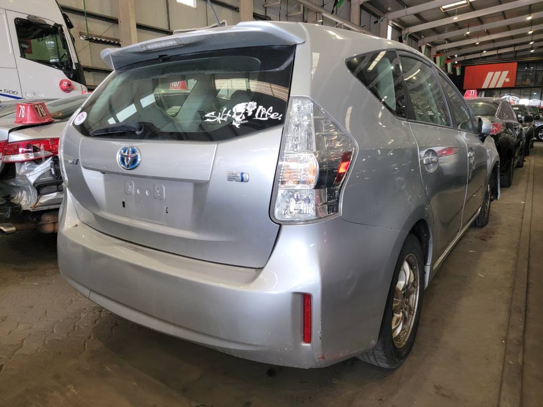 2012 TOYOTA PRIUS — 147 929 Miles — Lot C3034096 — Main - Marhaba Auctions Used Cars - Image 3