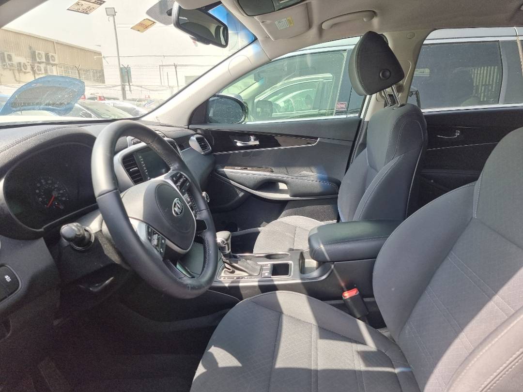 KIA SORENTO 2019 - Marhaba Auction Used Cars - Image 9