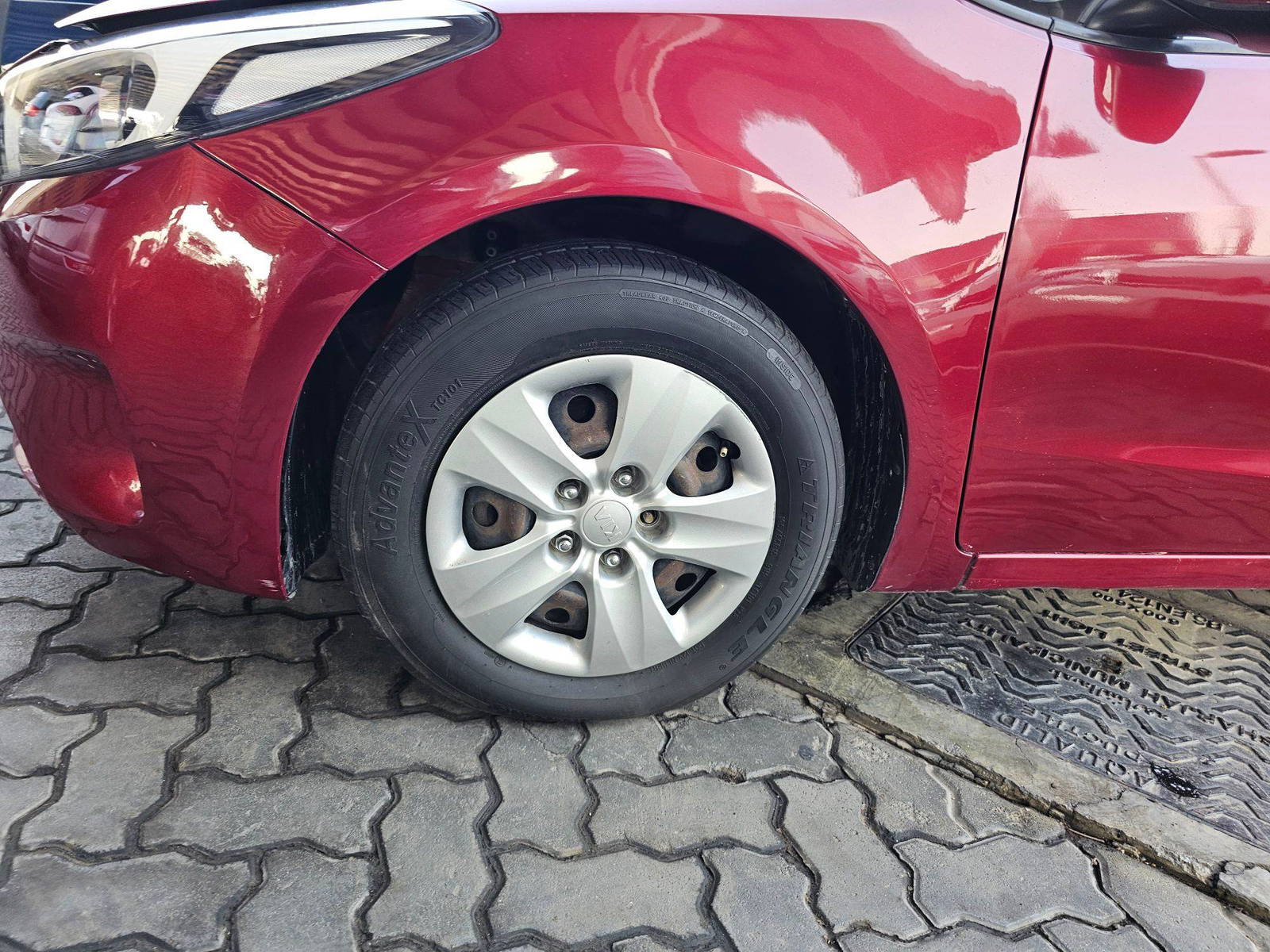 2017 KIA CERATO — 112520 KM — Lot 19H5951377 — Souq - Marhaba Auctions Used Cars - Image 10