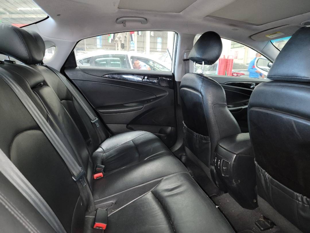 2012 HYUNDAI SONATA — 170785 Miles — Lot 36857234 - Marhaba Auctions Used Cars - Image 5