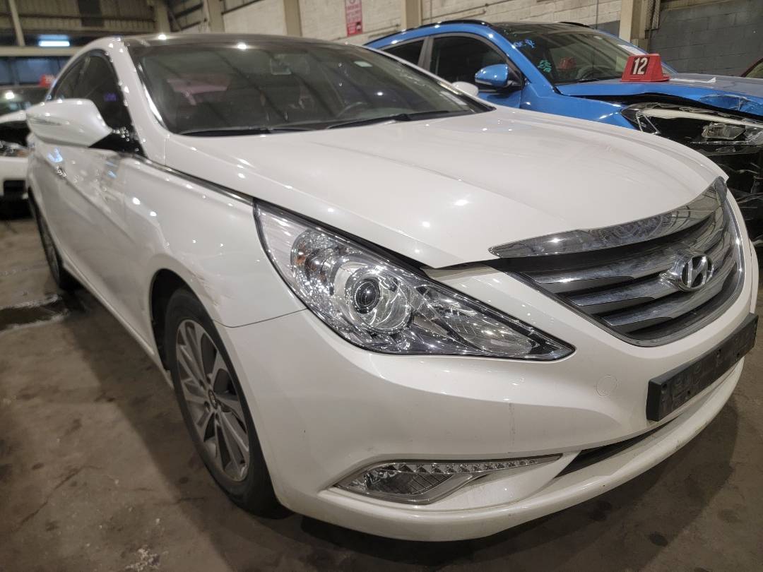 2013 HYUNDAI SONATA — 256475 KM — Lot A529382 — Main - Marhaba Auctions Used Cars - Image 3