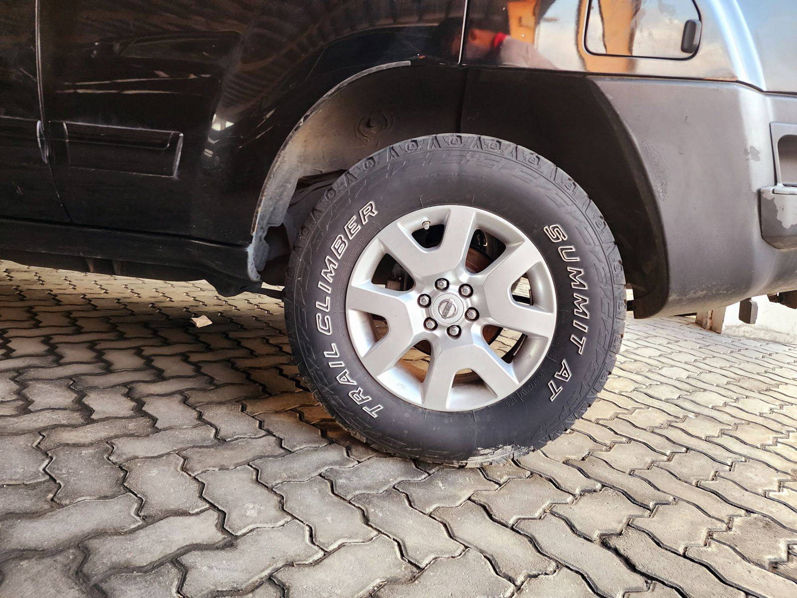 2010 NISSAN XTERRA — 217010 Miles — Lot 71188424 — Souq - Marhaba Auctions Used Cars - Image 10