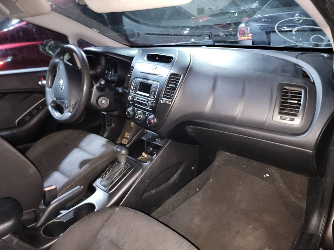 2014 KIA FORTE — 266351 Miles — Lot E5065135 - Marhaba Auctions Used Cars - Image 5