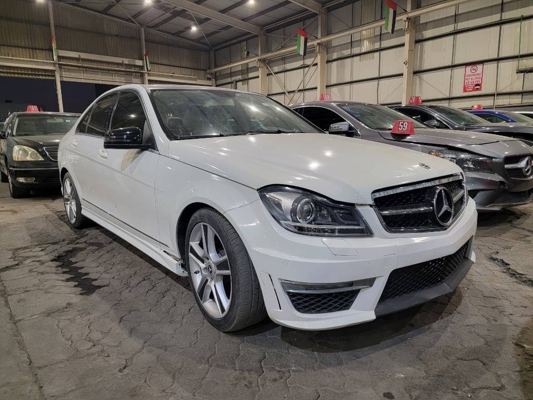 2011 MERCEDES BENZ C300 — 142983 Miles — Lot R141763 — Main - Marhaba Auctions Used Cars - Image 4