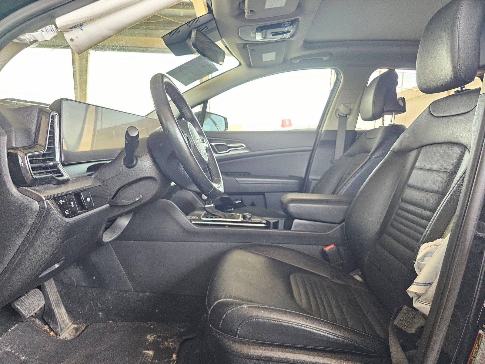 2023 KIA SPORTAGE — 44637 Miles — Lot 42779845 — Souq - Marhaba Auctions Used Cars - Image 9