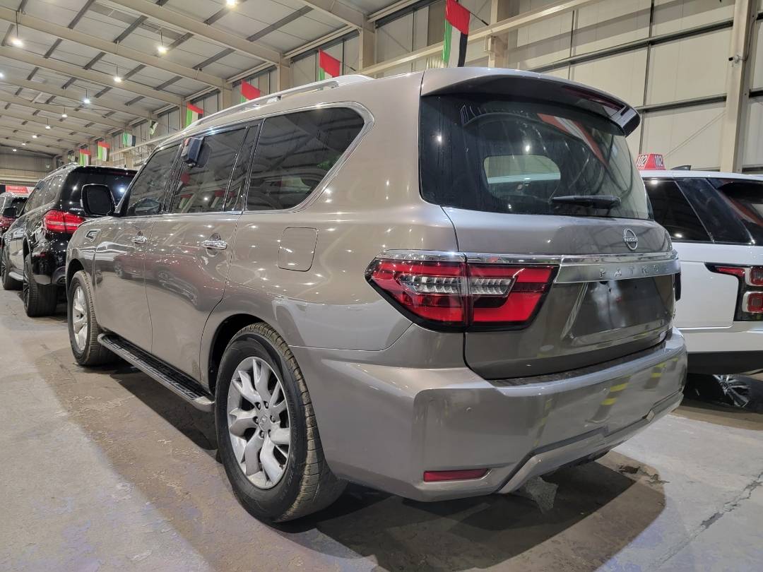 2014 INFINITI QX80 — 154824 Miles — Lot E9062730 — Main - Marhaba Auctions Used Cars - Image 3