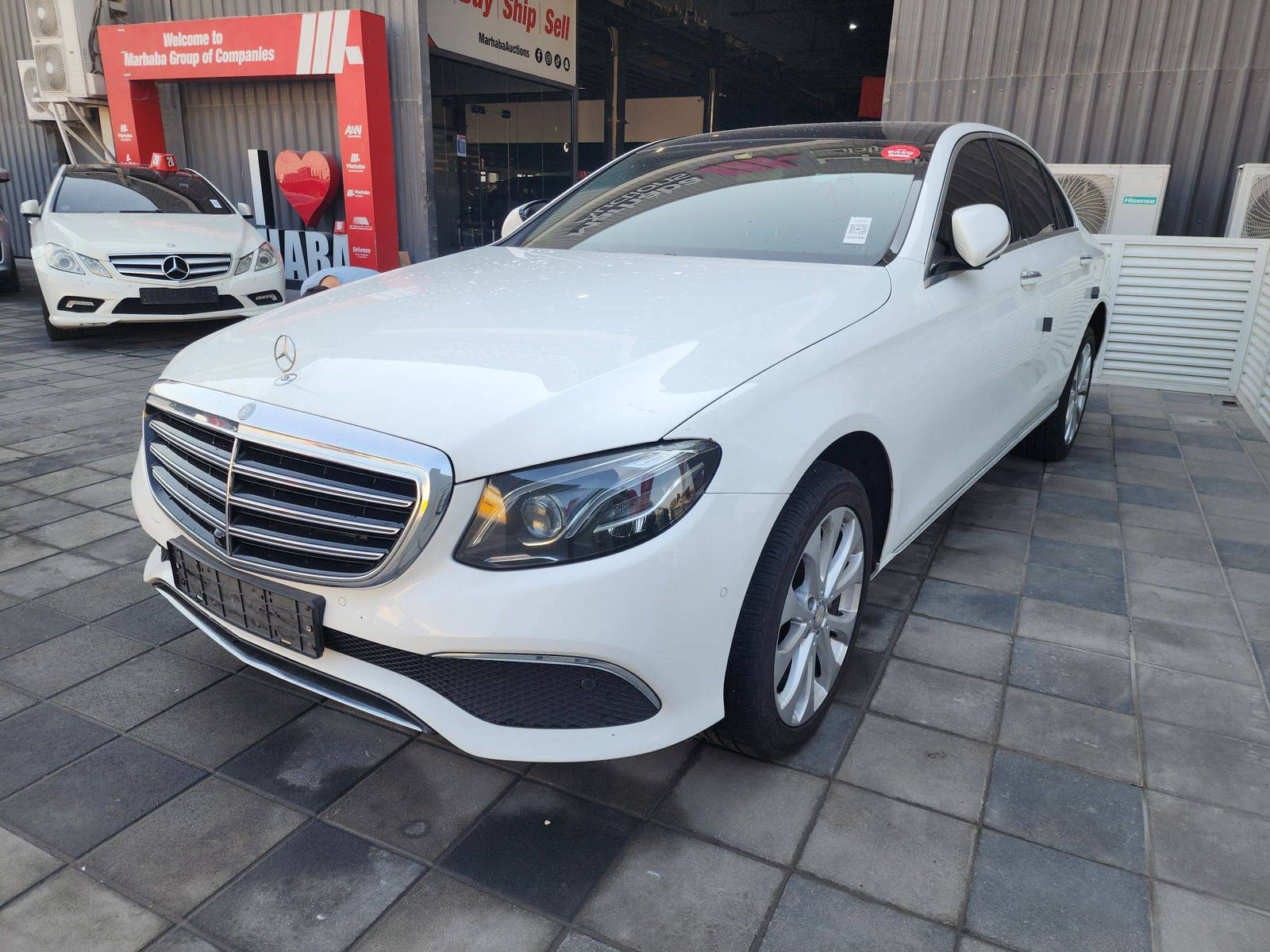 2017 MERCEDES BENZ E-300 — 223996 KM — Lot 87248 — Al Quoz - Marhaba Auctions Used Cars - Image 3