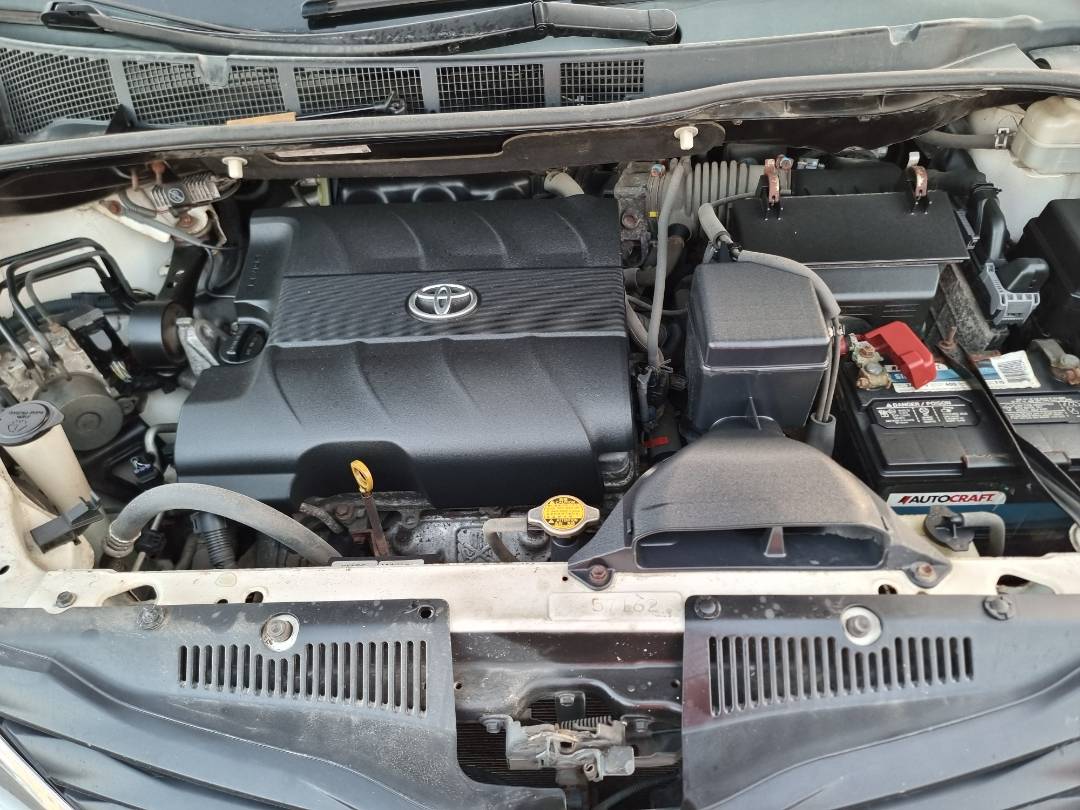 2012 TOYOTA SIENNA — 202929 Miles — Lot 215487 — Ind. 12 - Marhaba Auctions Used Cars - Image 11
