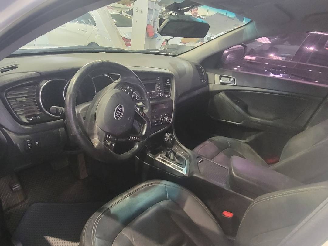 2011 KIA K5 — 103824 KM — Lot 087891 — Main - Marhaba Auctions Used Cars - Image 7