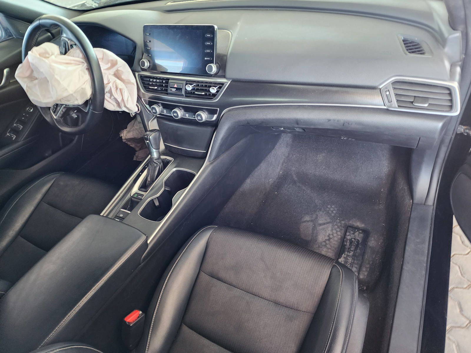 2018 HONDA ACCORD — 107455 Miles — Lot 37885452 - Marhaba Auctions Used Cars - Image 5