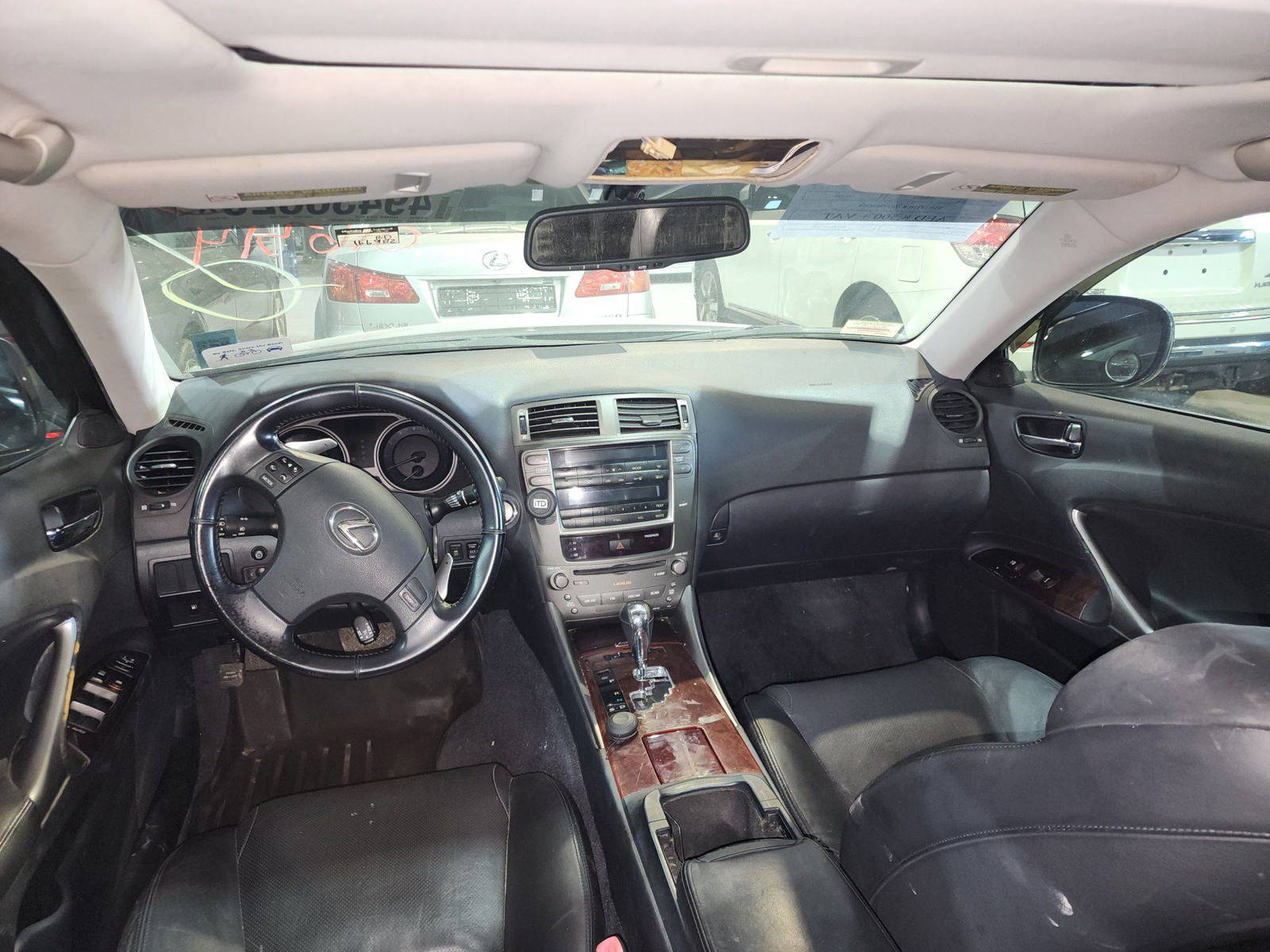 2007 LEXUS IS 250 — 166982 Miles — Lot 72016314 — Souq - Marhaba Auctions Used Cars - Image 8