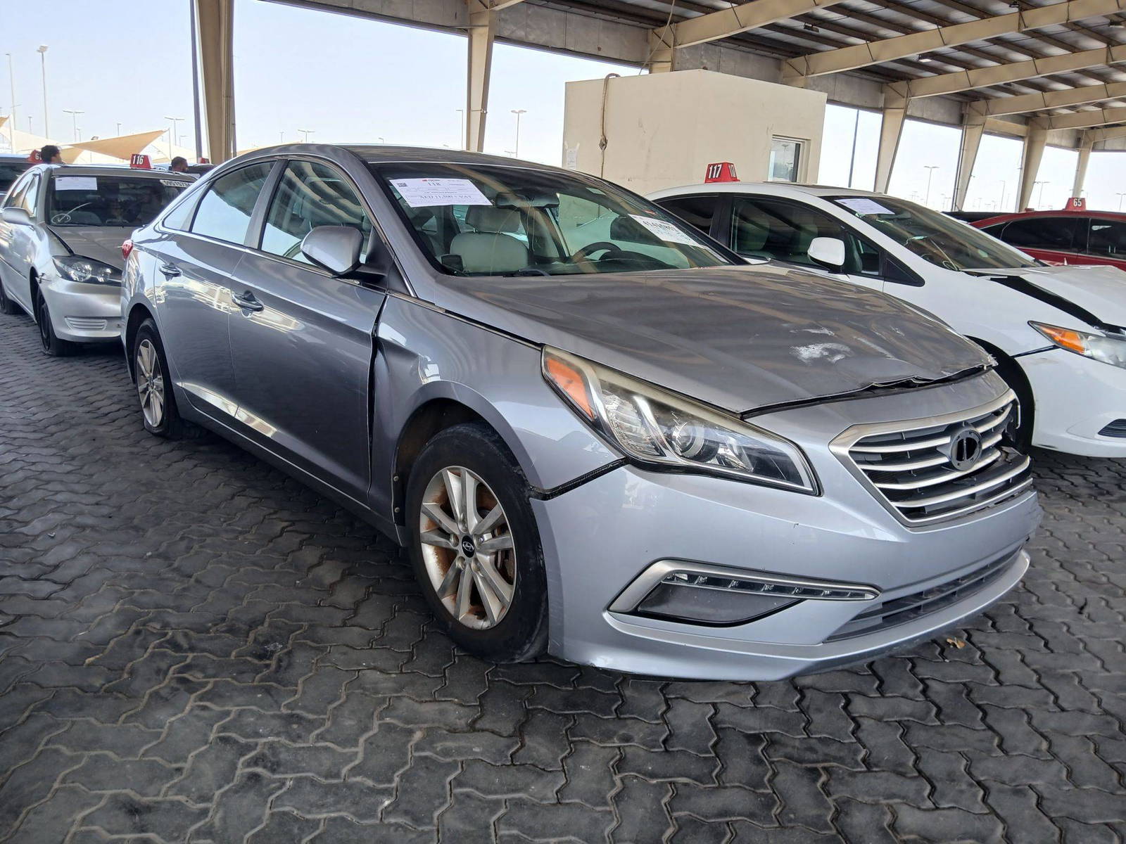 2015 HYUNDAI SONATA — 121673 Miles — Lot H000743 — Souq - Marhaba Auctions Used Cars - Image 4