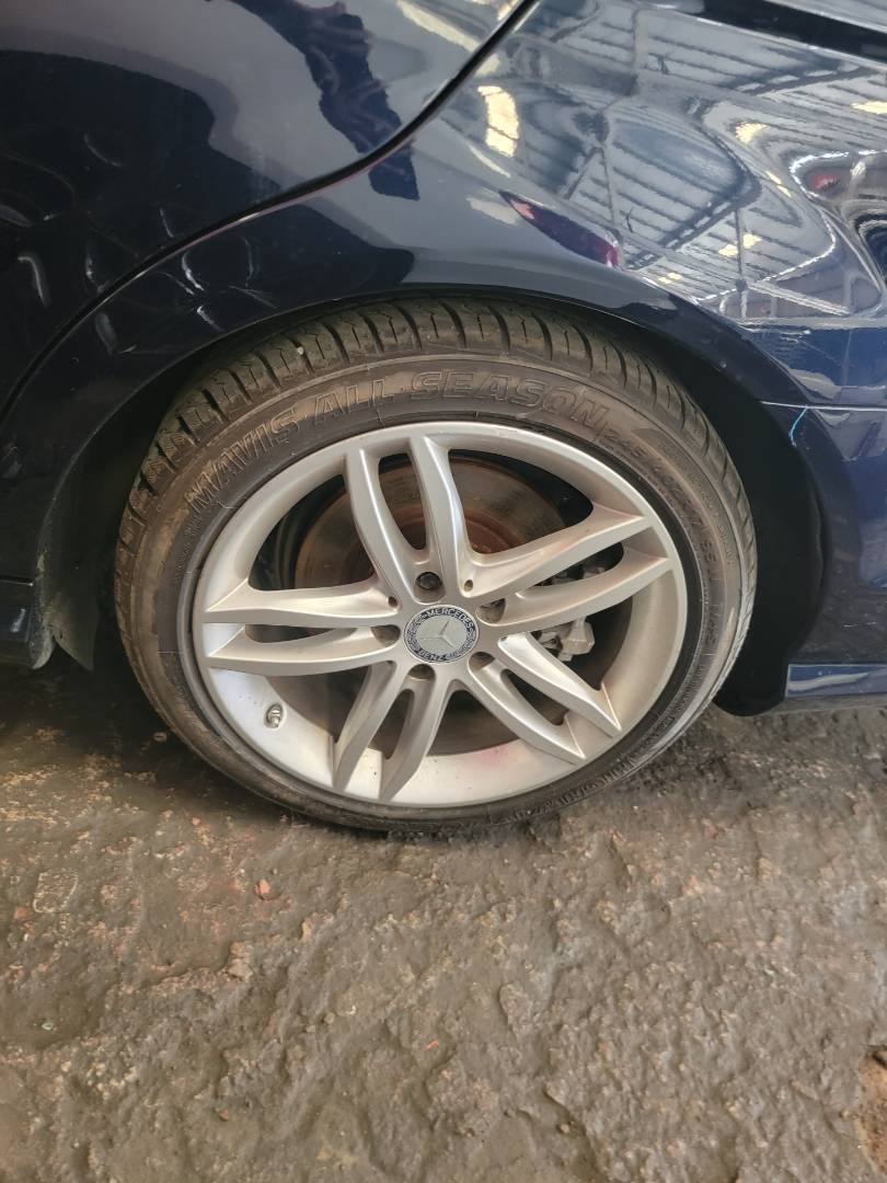 2014 MERCEDES BENZ C300 — 210343 Miles — Lot A948598 — Main - Marhaba Auctions Used Cars - Image 6