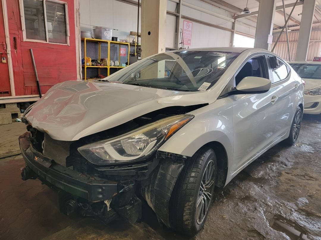2015 HYUNDAI ELANTRA — 161256 KM — Lot 43717784 — Main - Marhaba Auctions Used Cars - Image 5