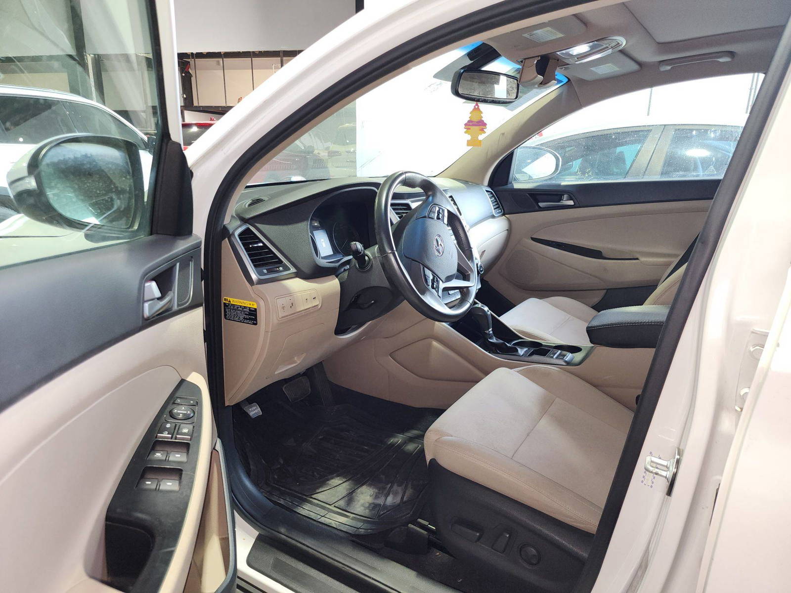 HYUNDAI TUCSON 2018 - Marhaba Auction Used Cars - Image 7