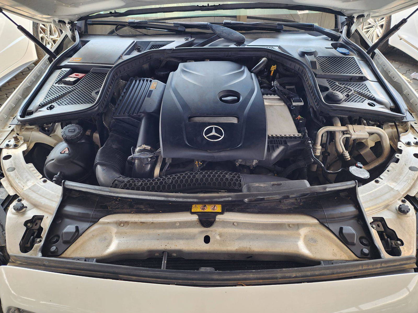 2015 MERCEDES BENZ C300 — 106369 Miles — Lot 39439889 — Souq - Marhaba Auctions Used Cars - Image 12