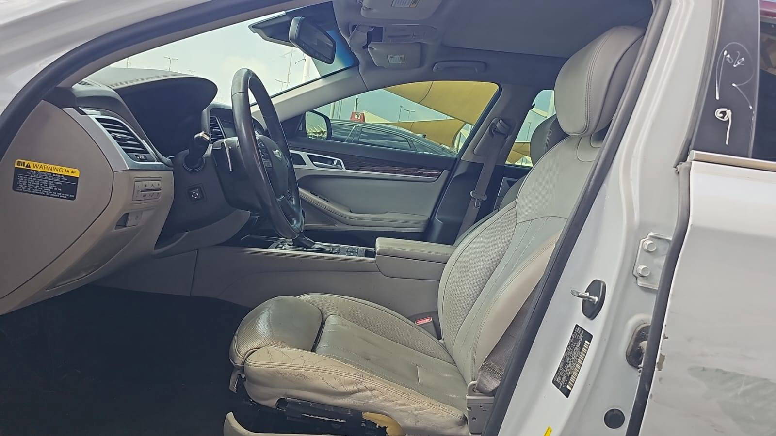 HYUNDAI GENESIS 2015 - Marhaba Auction Used Cars - Image 6