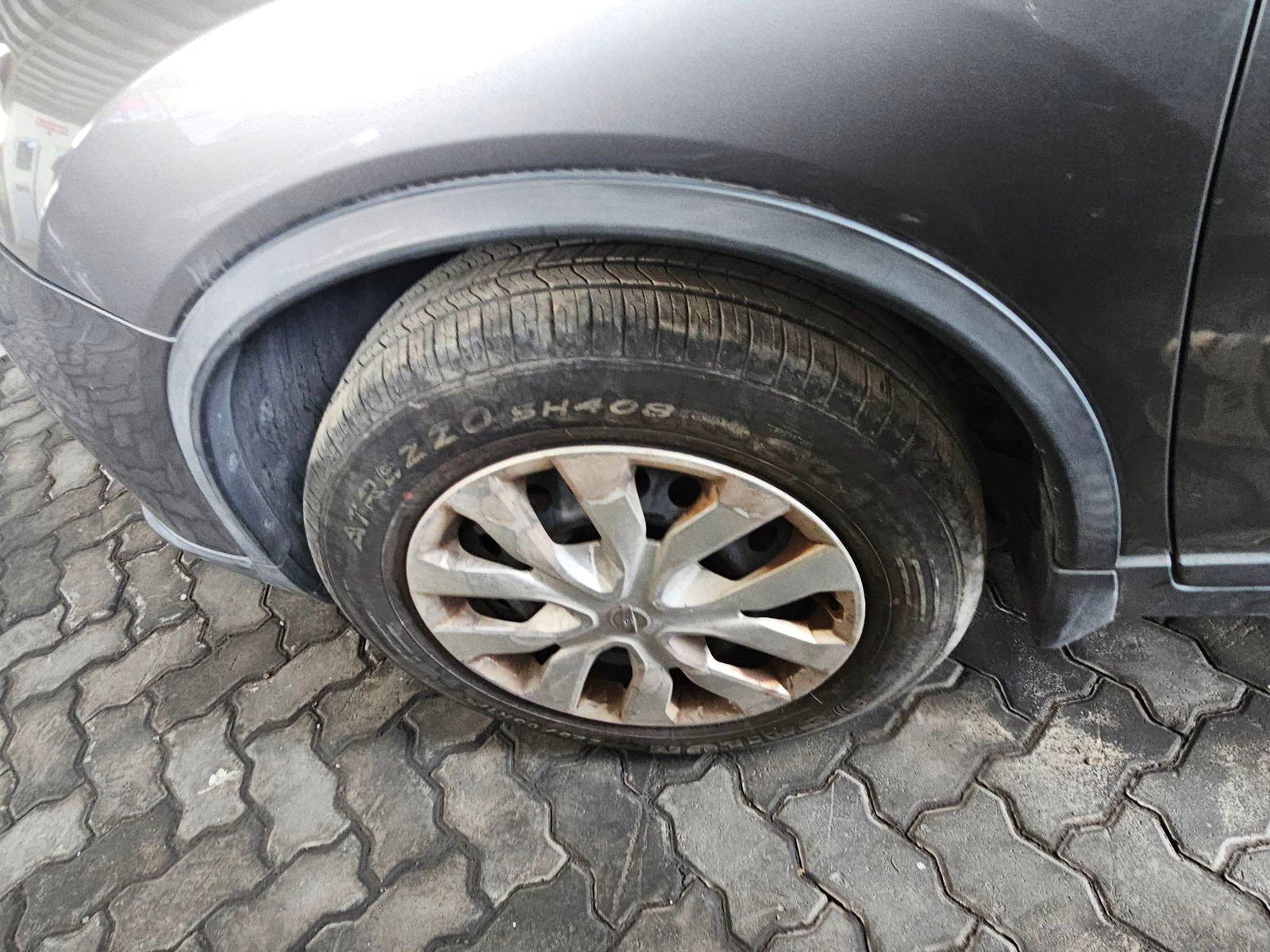 NISSAN ROGUE 2015 - Marhaba Auction Used Cars - Image 9