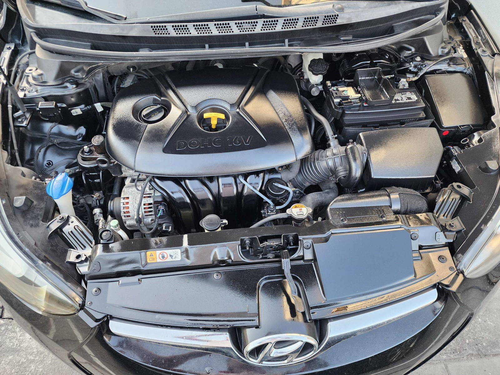 2015 HYUNDAI ELANTRA — 156587 Miles — Lot 214587 — Al Quoz - Marhaba Auctions Used Cars - Image 13