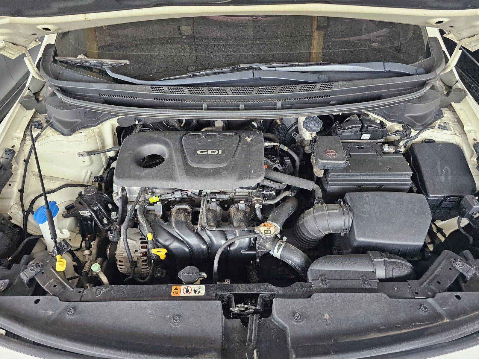 2018 KIA K3 — 162877 KM — Lot A759090 — Souq - Marhaba Auctions Used Cars - Image 9