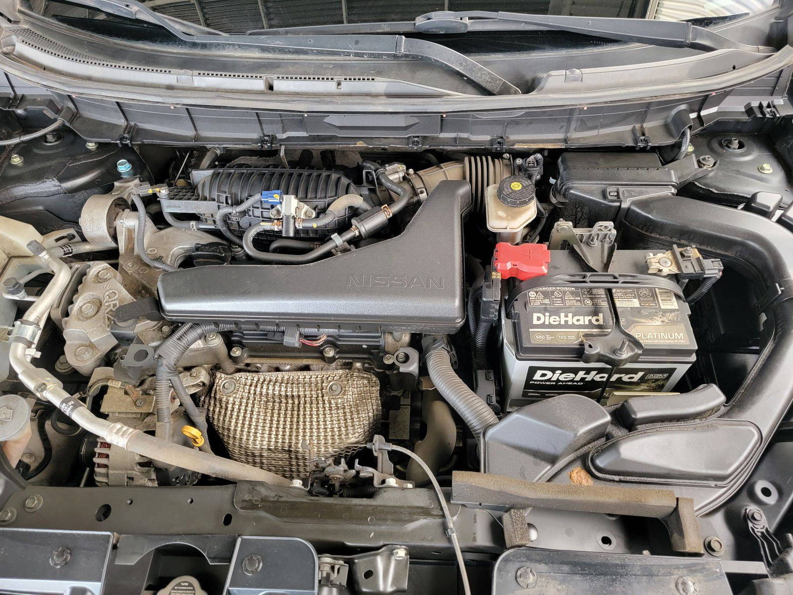 NISSAN ROGUE 2018 - Marhaba Auction Used Cars - Image 10