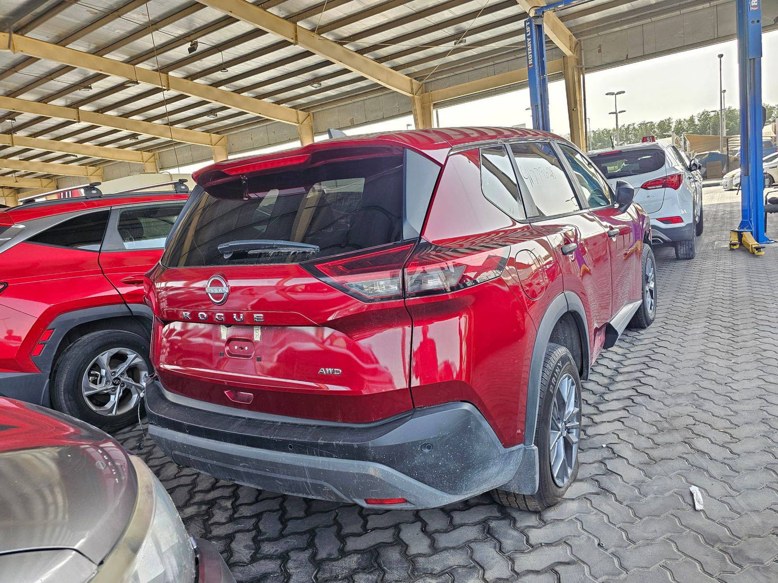 2023 NISSAN ROGUE — 81566 Miles — Lot 41779628 — Souq - Marhaba Auctions Used Cars - Image 3
