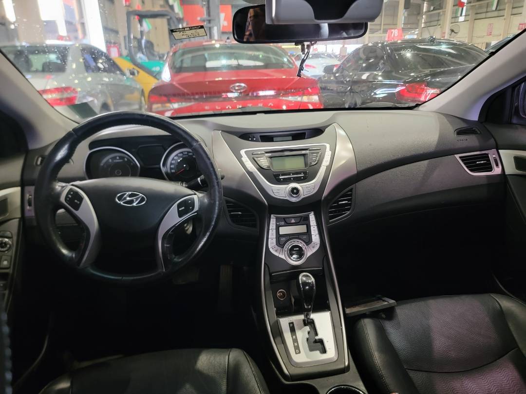 2012 HYUNDAI AVANTE — 167403 KM — Lot DBCU479373 — Main - Marhaba Auctions Used Cars - Image 7