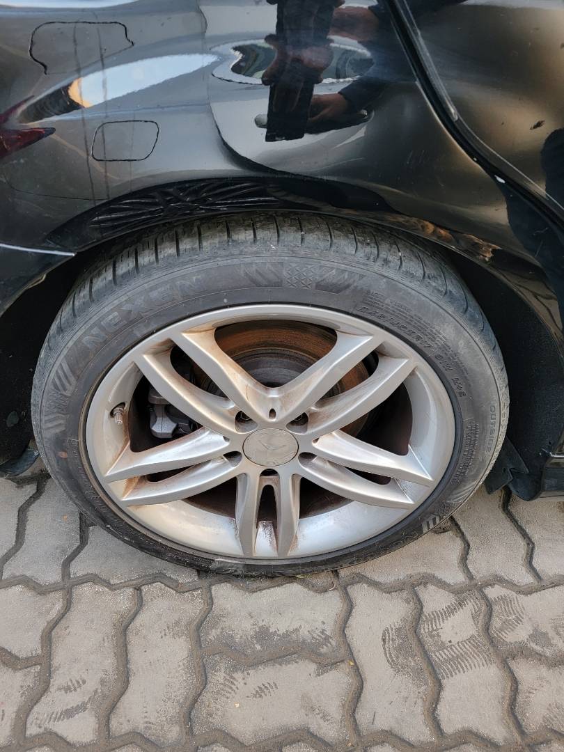 2014 MERCEDES BENZ C-250 — 99827 Miles — Lot R311365 — Main - Marhaba Auctions Used Cars - Image 9
