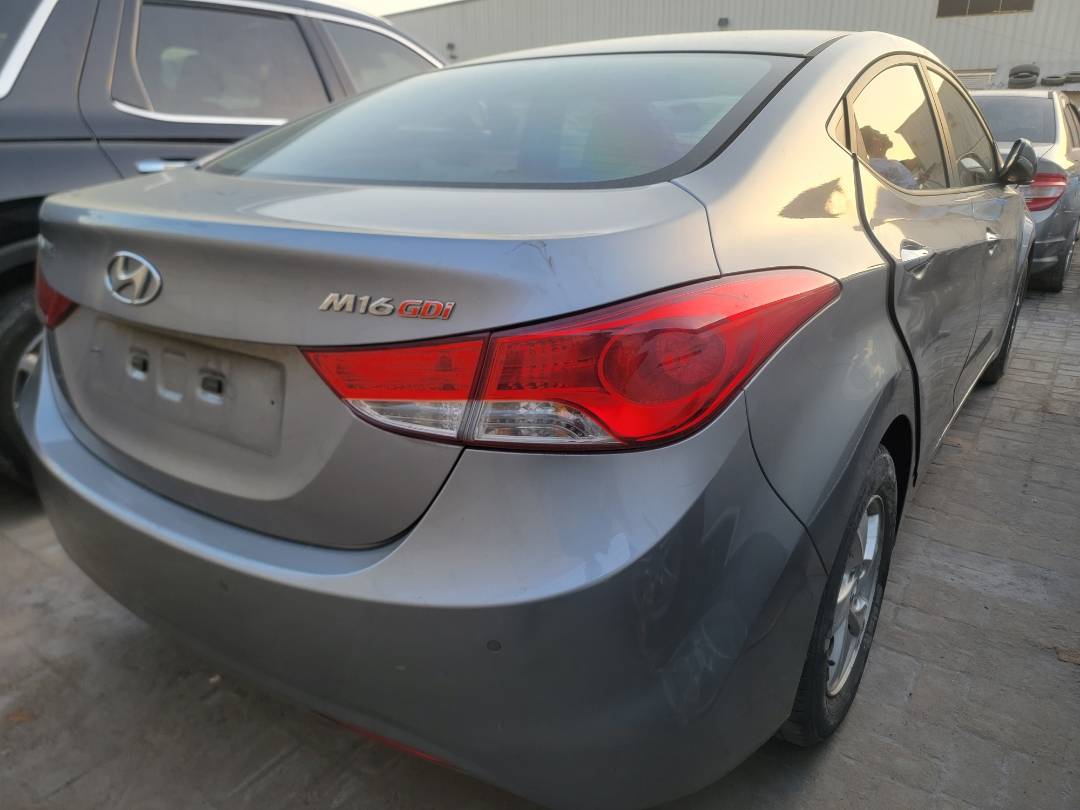 2011 HYUNDAI AVANTE — 140177 KM — Lot 054973 — Main - Marhaba Auctions Used Cars - Image 5