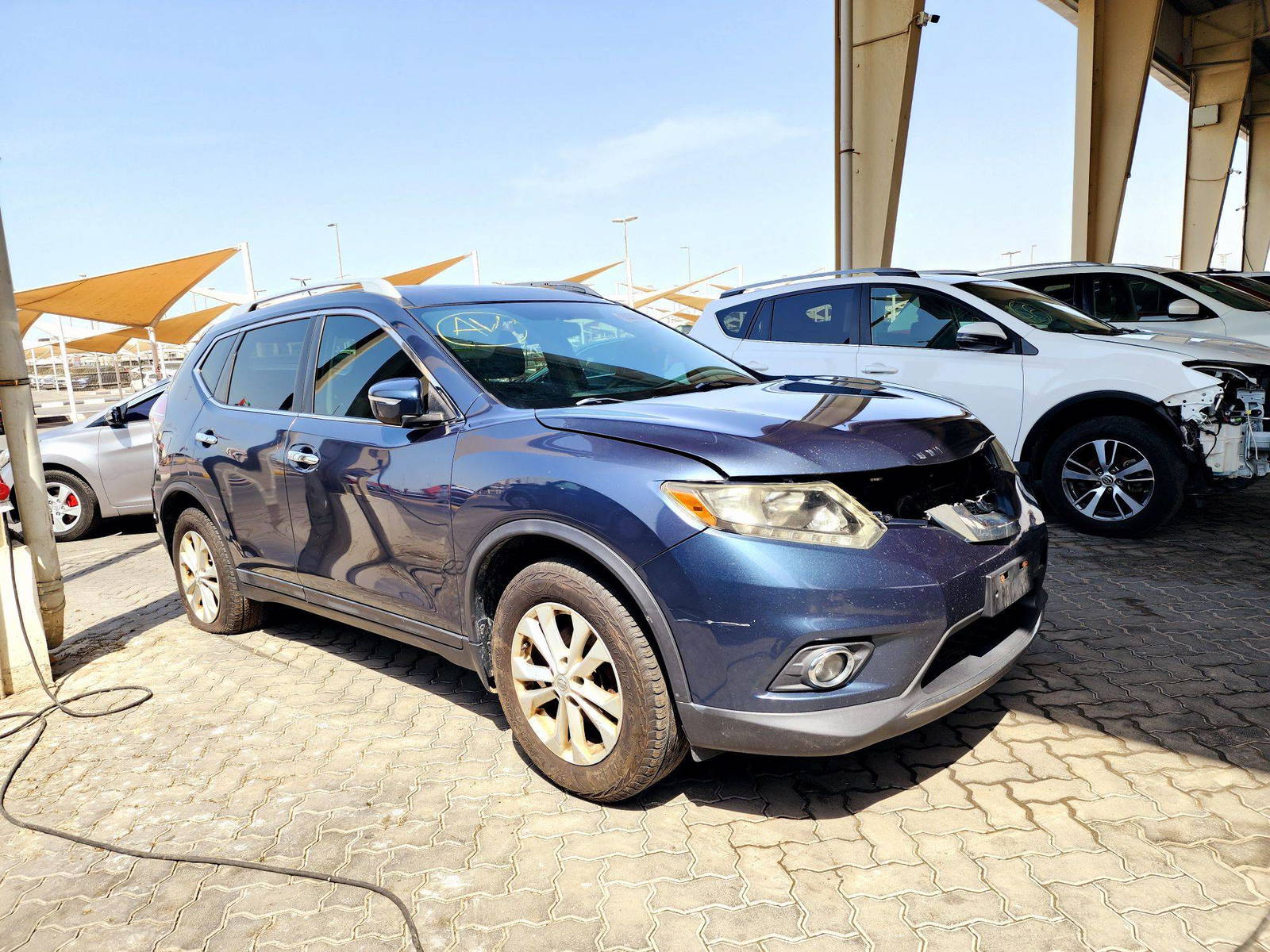 2014 NISSAN ROGUE — 206940 KM — Lot 83399624 — Souq - Marhaba Auctions Used Cars - Image 5