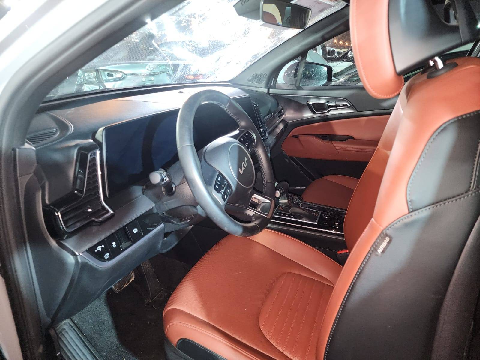 2023 KIA SPORTAGE — 21185 Miles — Lot 98814815 - Marhaba Auctions Used Cars - Image 9